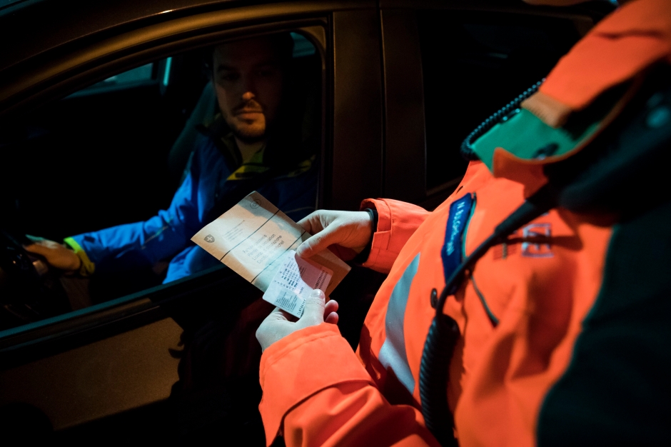 Symbolbild Kontrolle